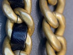 -华夏典当行(龙德广场店)