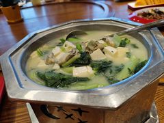 -赶海部落海鲜城(海阳路店)