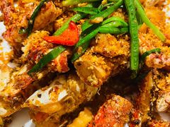 避风塘炒帝王蟹-79号渔船海鲜饭店(宝安店)