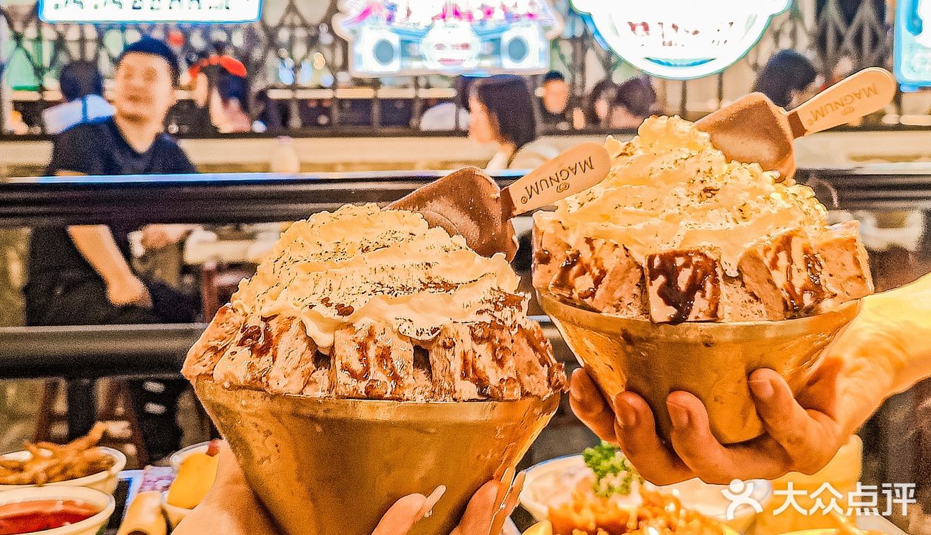 甜品不限量的卤菜火锅👀跑断腿也要吃