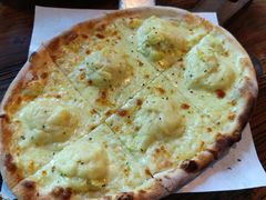 -I HOLIC艾豪丽披萨(KKone店)