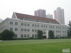-上海市第三女子中学