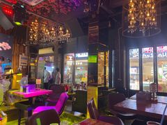 -喜鹊音乐酒馆(西街店)