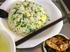 鸡蛋苦菜炒饭-豆香园(龙翔店)