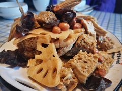 -东家小院金汤酸菜鱼(南阳路店)