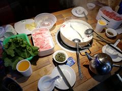 -蒙肥羊·酸汤潮牛·鲜牛肉火锅烤肉自助(岗顶店)