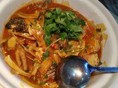 -魏铭鱼头捞饭(晋阳路店)