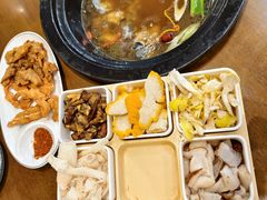 -菌乡缘·野生菌蒸汽鱼火锅(江边夜市店)