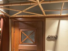 -湘西小馆(滨河路店)