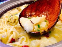 -周鱼小馆石锅酸菜鱼(活力汇店)