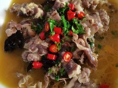 酸汤肥牛-上岛咖啡(华源四里店)