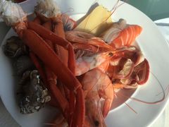 -东方红海鲜百汇(国际大厦店)