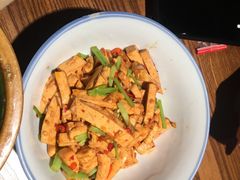 -老湘村·湖南土菜(天河维多利店)