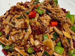 脆豆角炒雪花牛肉粒-金塘胜宴(石湾店)