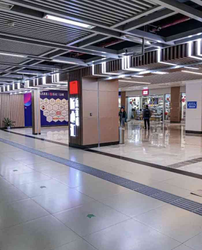 匠心汇岳家嘴-"武汉轨道交通4&8号线的岳家嘴站的匠心汇.