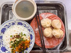 -高师傅特色米粉汤包(建设路店)