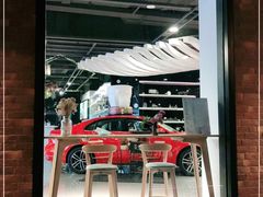 -安吉汽车生活馆(大宁中心广场C3栋店)