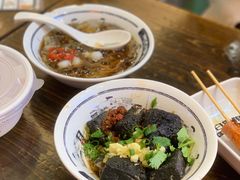 -黑白电视长沙小吃(悦汇城店)