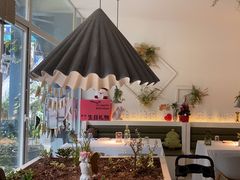 -春树下·树屋花房西餐厅(罍街AS1980店)