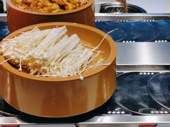 -龍歌自助小火锅(市北CBD万达店)