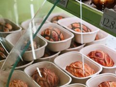 -HOT CRUSH趁热集合·现烤面包(环球港店)