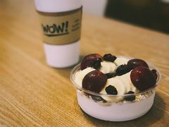 -WOW coffee