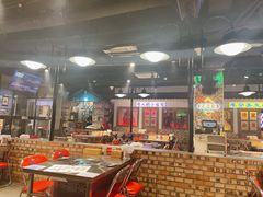 大堂-马路牙子烧烤音乐酒馆(望京店)