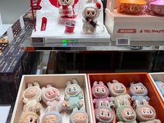 -泡泡玛特POPMART(蓝色港湾店)