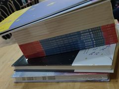 -钟书阁(松江泰晤士小镇店)