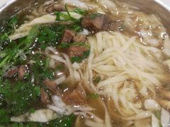 -花溪王记牛肉粉(四季花溪商场店)