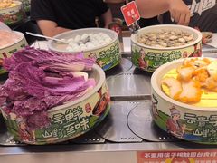 -密友回转自助火锅(世茂国际广场店)