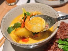 泰式黄咖喱鲷鱼虾仁饭-Wagas沃歌斯(武汉恒隆广场店)