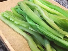 贡菜-疯狂的筷子老灶九宫格火锅
