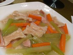 -中铁花水湾温泉酒店(大邑店)