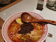 招牌杂酱小面-食八川(江宁路店)