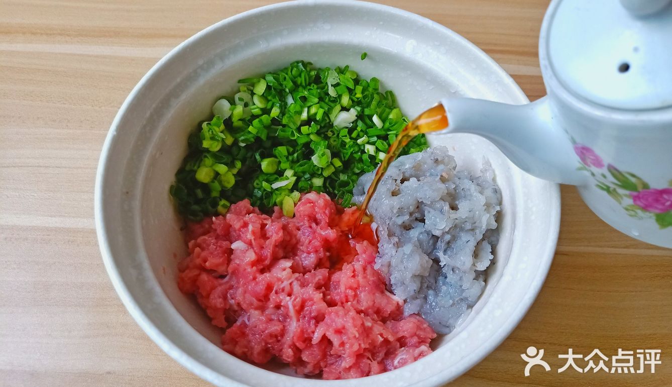 简单快速营养早餐，辣油鲜虾馄饨❗