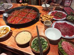 -周小明火锅(黑金冠社区店)