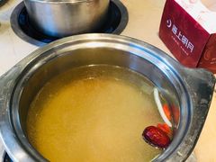 原味清汤锅-海上明月海鲜火锅 鲜切牛肉