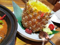 傣味菠萝饭-云海肴·汽锅鸡·云南菜(天津国金汇店)