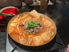 -8锅臭臭锅·正宗台湾小火锅(中心五路店)