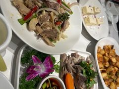-清真·卡德尔大叔新疆主题餐厅(龙汇路店)