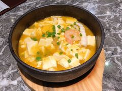 蟹粉豆腐-港丽餐厅