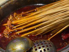 -钢管厂五区小郡肝串串香(蜀都万达店)