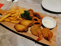 -必胜客(骡马市店)