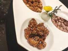 佐酒三拼-巴音浩日娲·蒙餐(双林东路店)