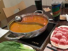 -呷哺呷哺(世贸.工三店)
