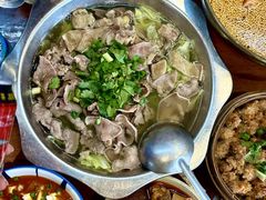 -谢老五跷脚牛肉·非遗传承店