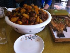 -巴达木食府