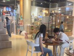 -藏猫猫咖啡主题馆(中央大道店)