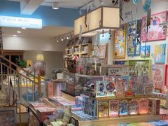 -猫的天空之城概念书店(束河店)